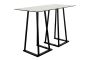 Anwendungsbeispiel: Stehtisch Industrial 160 weiss mit 4 Barhocker Industiral Schwarz