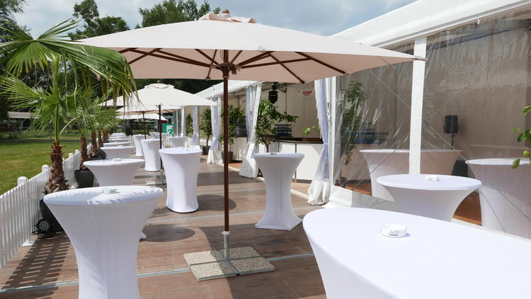 Umsetzung Wohlfühlterrasse vs Virtuelle 3D Planung - Aussenbereich Terrasse